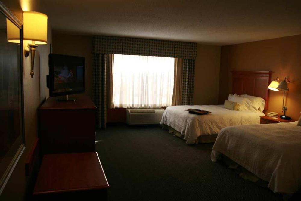 Hampton Inn Gretna - Smith Mountain Lake חדר תמונה