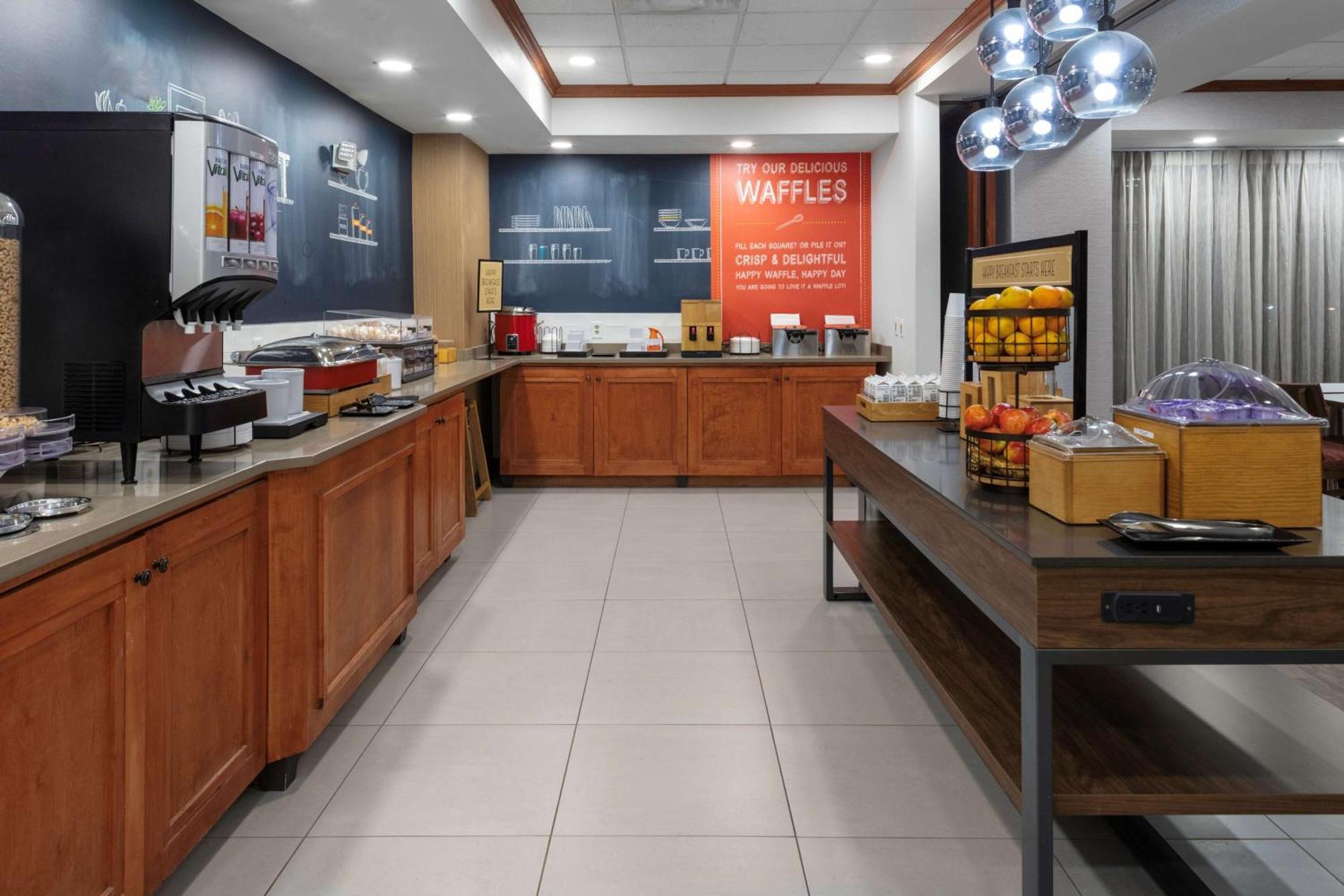 Hampton Inn Gretna - Smith Mountain Lake מראה חיצוני תמונה